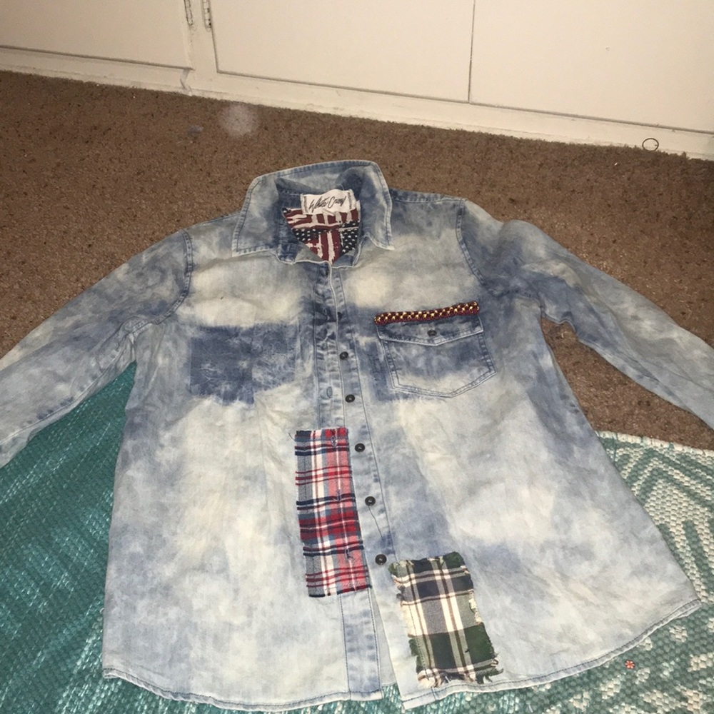 Flannel button up